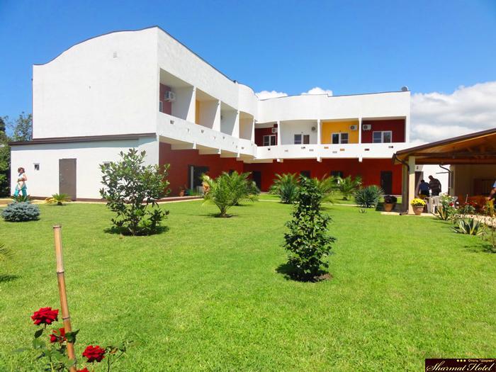 Hotel Sharmat Picunda Zewnętrze zdjęcie